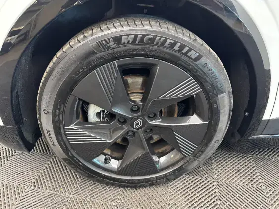 RENAULT MEGANE V - voiture d'occasion - Photo 23