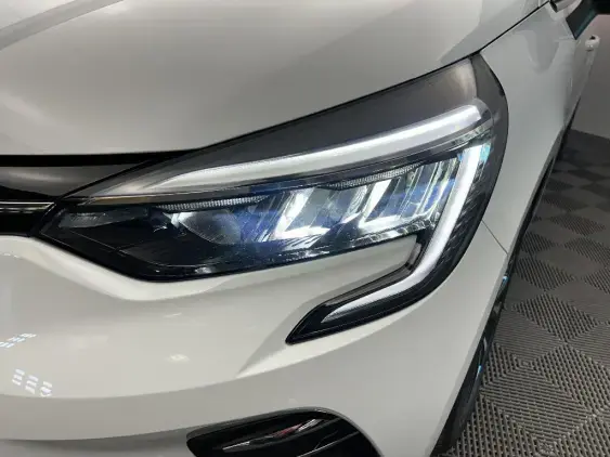 RENAULT CLIO V - voiture d'occasion - Photo 20