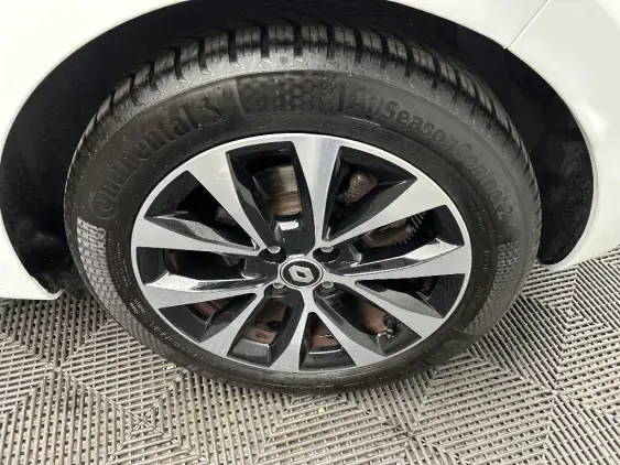 RENAULT CLIO V - voiture d'occasion - Photo 22