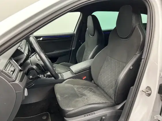 SKODA SUPERB III - voiture d'occasion - Photo 16