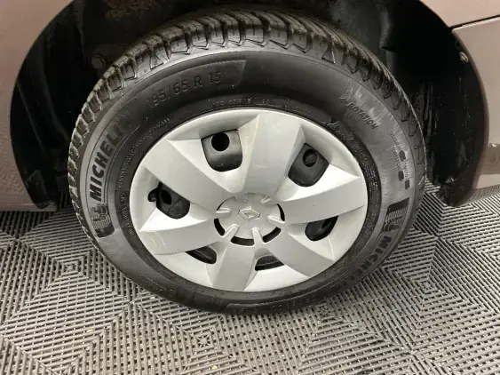 RENAULT KANGOO II - voiture d'occasion - Photo 21