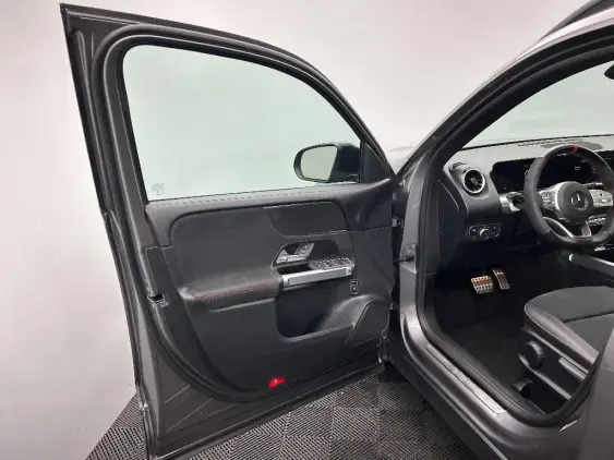 MERCEDES GLB - voiture d'occasion - Photo 18