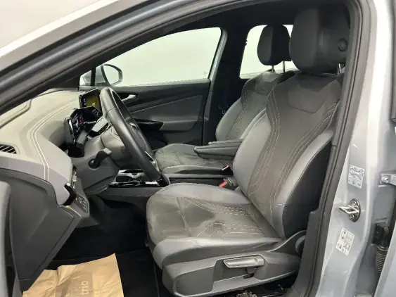 VOLKSWAGEN ID.4 - voiture d'occasion - Photo 17