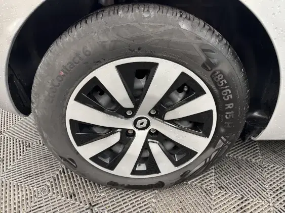 RENAULT CLIO V - voiture d'occasion - Photo 24