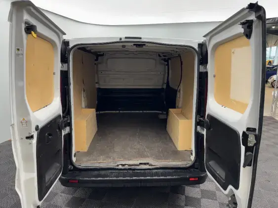 RENAULT TRAFIC FG III - voiture d'occasion - Photo 15