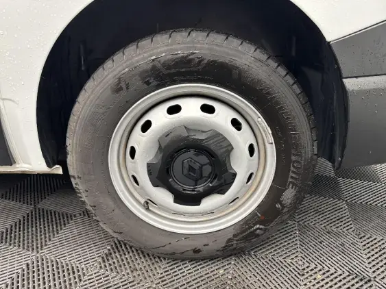 RENAULT TRAFIC FG III - voiture d'occasion - Photo 23