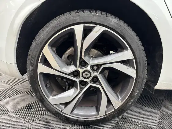 RENAULT MEGANE IV - voiture d'occasion - Photo 23