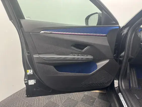 RENAULT SCENIC V ELECTRIQUE - voiture d'occasion - Photo 18