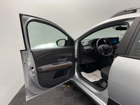 DACIA SANDERO III - voiture d'occasion - Photo 18