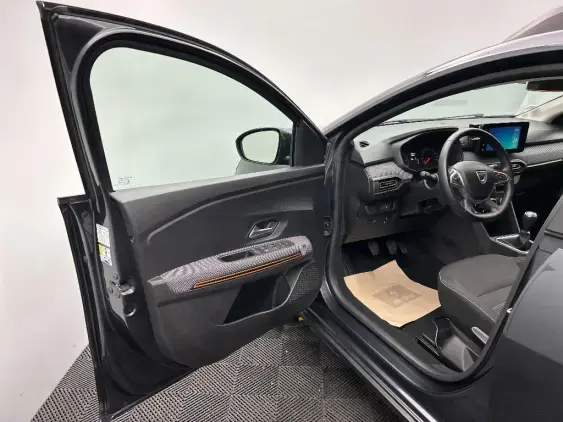 DACIA SANDERO III - voiture d'occasion - Photo 18