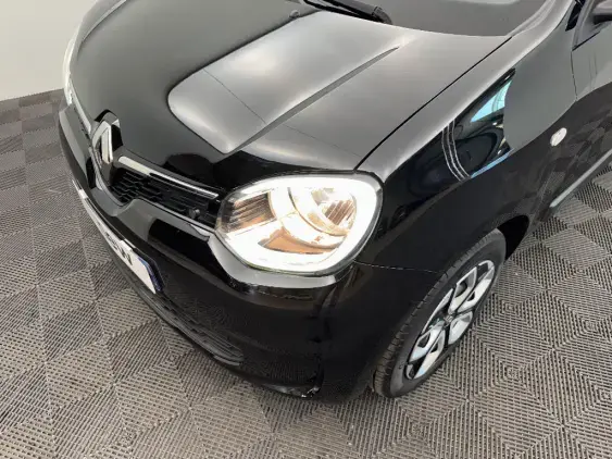RENAULT TWINGO III - voiture d'occasion - Photo 19