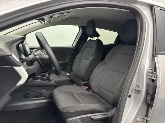 RENAULT CLIO V - voiture d'occasion - Photo 17