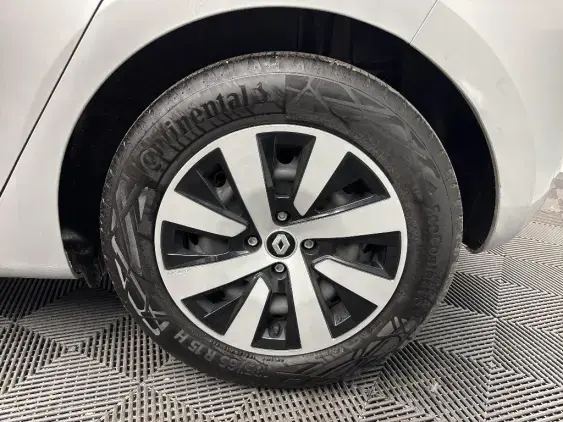 RENAULT CLIO V - voiture d'occasion - Photo 22