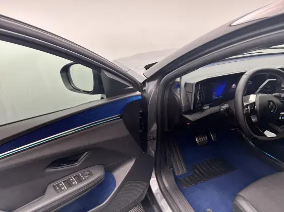 RENAULT SCENIC V ELECTRIQUE - voiture d'occasion - Photo 19