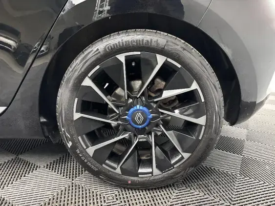 RENAULT CLIO V - voiture d'occasion - Photo 22