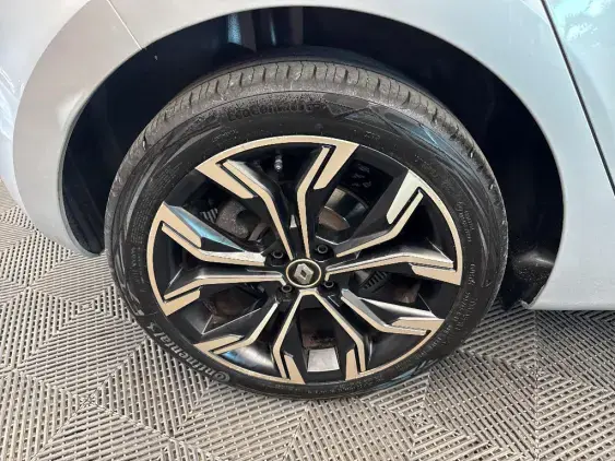 RENAULT CLIO V - voiture d'occasion - Photo 25