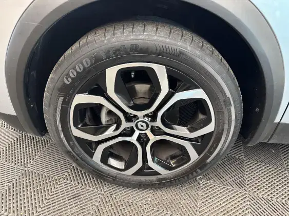 RENAULT CAPTUR II - voiture d'occasion - Photo 23