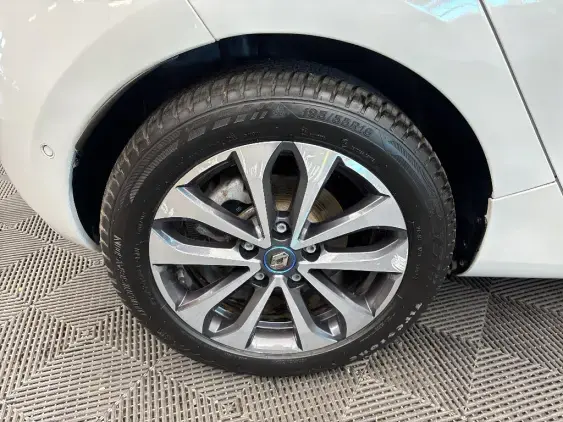 RENAULT ZOE - voiture d'occasion - Photo 22