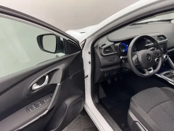 RENAULT KADJAR - voiture d'occasion - Photo 19