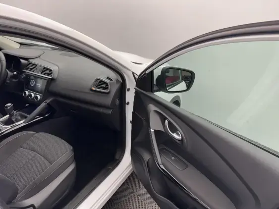 RENAULT KADJAR - voiture d'occasion - Photo 20