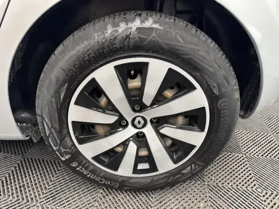 RENAULT CLIO V - voiture d'occasion - Photo 24