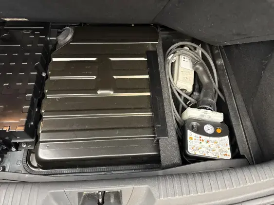 RENAULT MEGANE IV - voiture d'occasion - Photo 17