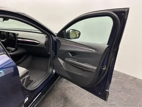 RENAULT MEGANE V - voiture d'occasion - Photo 18