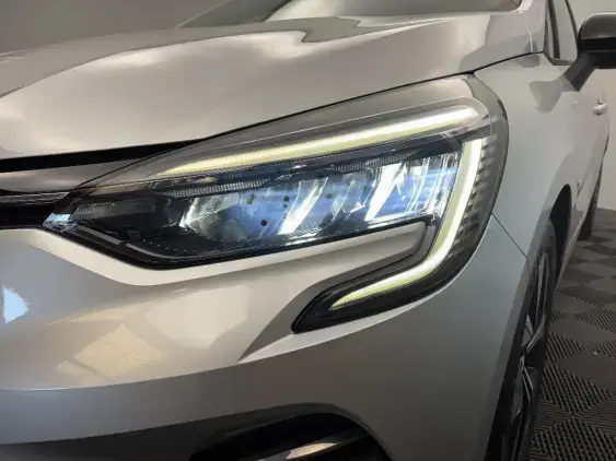 RENAULT CLIO V - voiture d'occasion - Photo 19