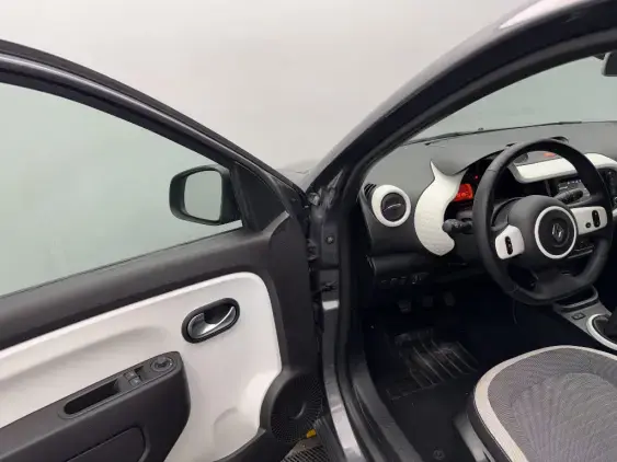 RENAULT TWINGO III - voiture d'occasion - Photo 17