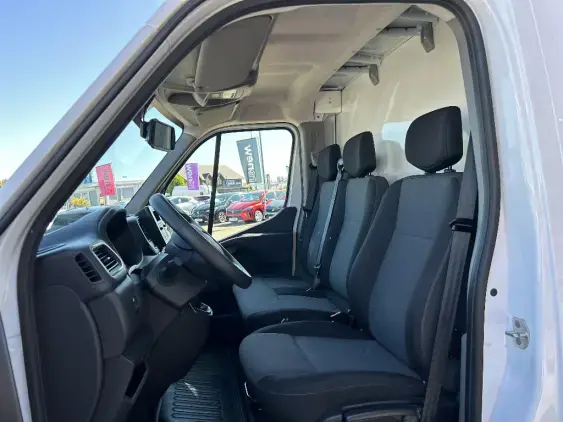 RENAULT MASTER III - voiture d'occasion - Photo 17