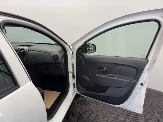 DACIA SANDERO II - voiture d'occasion - Photo 16
