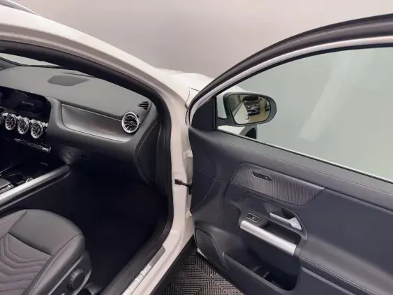 MERCEDES-BENZ GLA II - voiture d'occasion - Photo 20