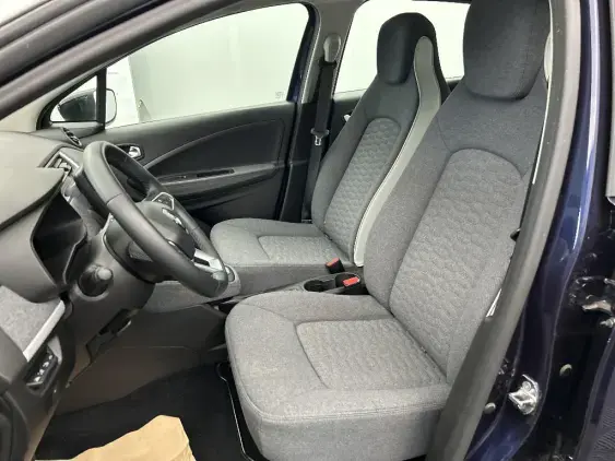 RENAULT ZOE - voiture d'occasion - Photo 16
