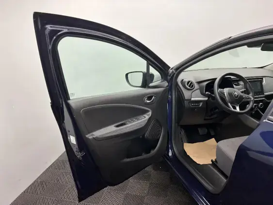 RENAULT ZOE - voiture d'occasion - Photo 17