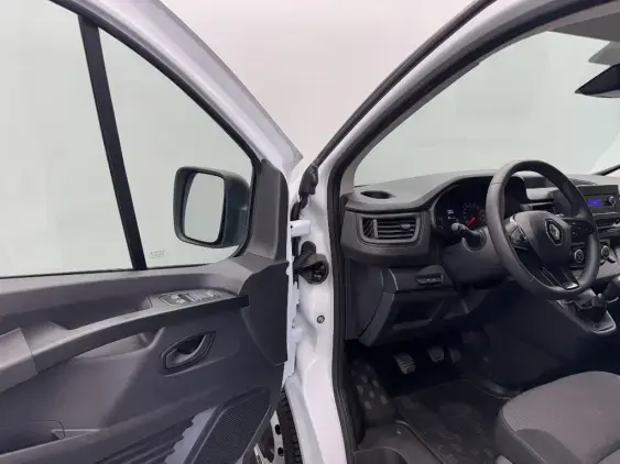 RENAULT TRAFIC FG III - voiture d'occasion - Photo 18