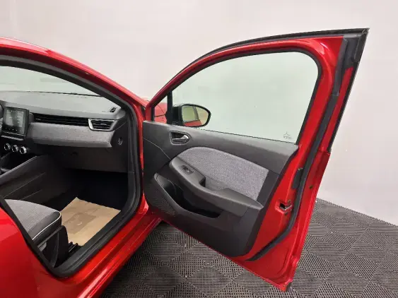 RENAULT CLIO V - voiture d'occasion - Photo 19