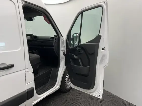 RENAULT MASTER FG III - voiture d'occasion - Photo 17