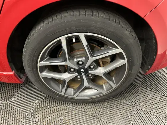 KIA CEED III - voiture d'occasion - Photo 22