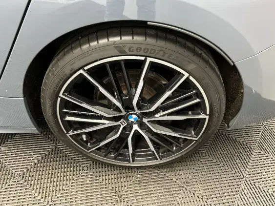 BMW SERIE 1 F40 - voiture d'occasion - Photo 21
