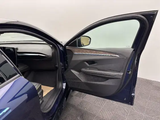 RENAULT MEGANE V - voiture d'occasion - Photo 19