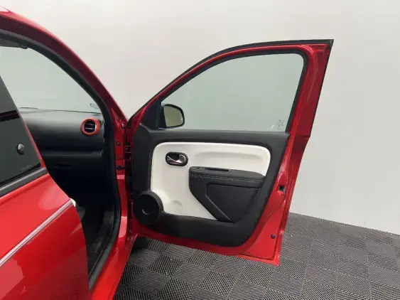 RENAULT TWINGO ELECTRIQUE III - voiture d'occasion - Photo 18