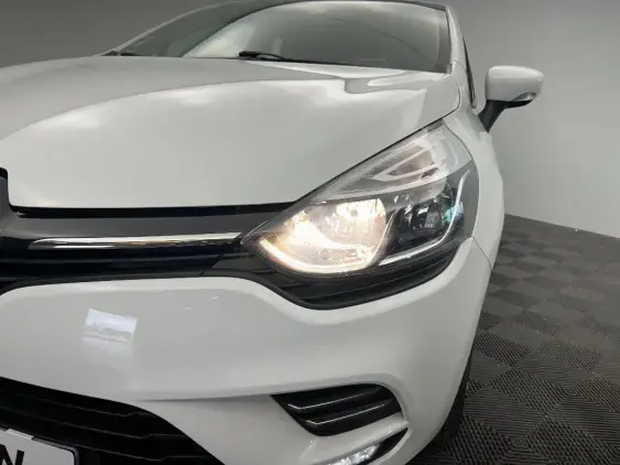 RENAULT CLIO IV - voiture d'occasion - Photo 18