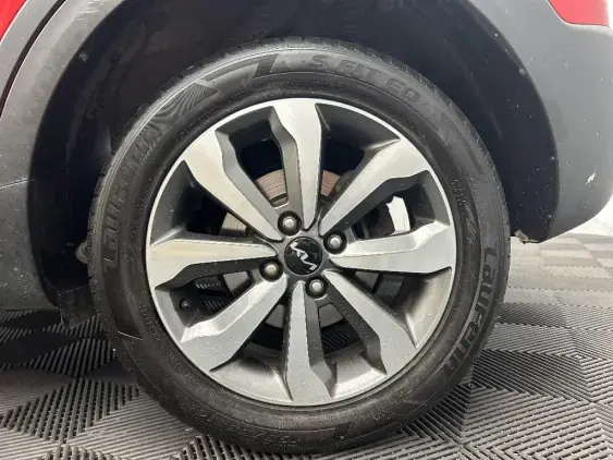 KIA STONIC - voiture d'occasion - Photo 22