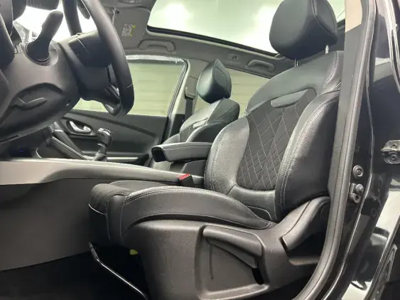 RENAULT KADJAR - voiture d'occasion - Photo 16