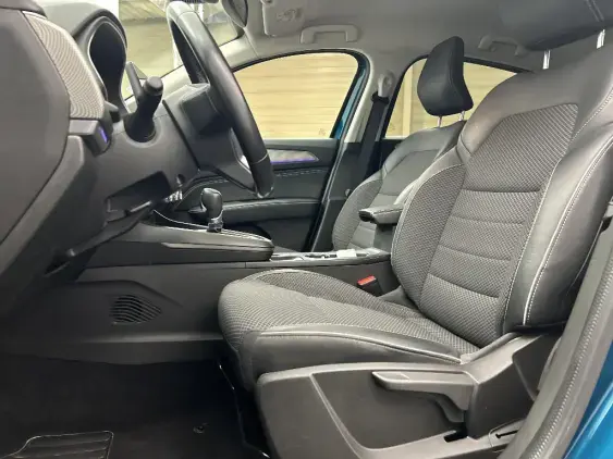 RENAULT ARKANA - voiture d'occasion - Photo 17