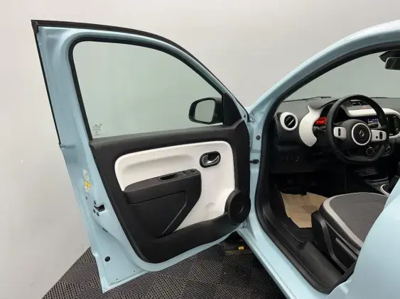 RENAULT TWINGO III - voiture d'occasion - Photo 16