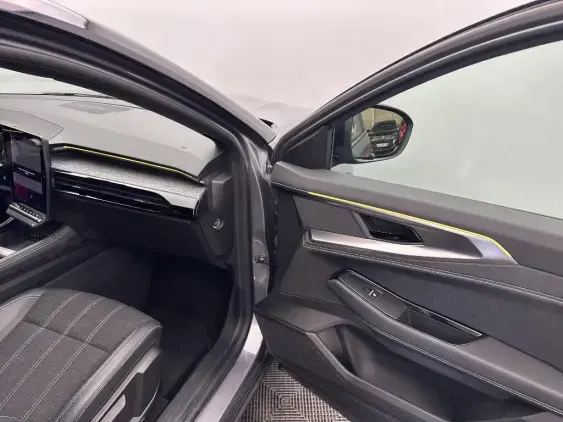 RENAULT AUSTRAL - voiture d'occasion - Photo 19