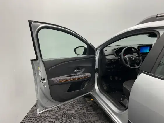 DACIA SANDERO III - voiture d'occasion - Photo 17