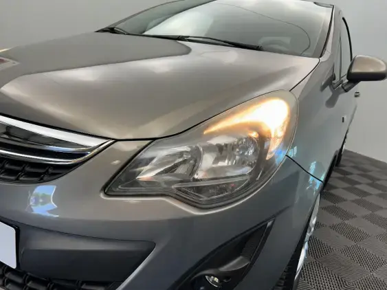 OPEL CORSA - voiture d'occasion - Photo 19