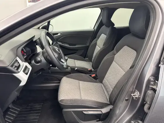 RENAULT CLIO V - voiture d'occasion - Photo 18